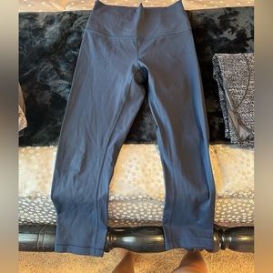 Lululemon Wunder under leggings